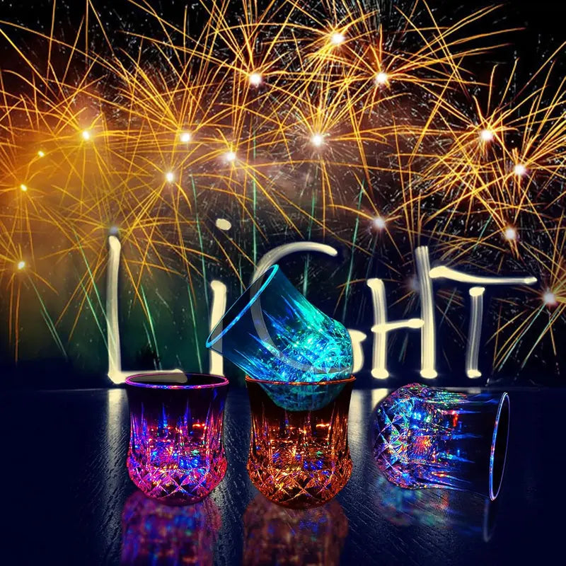 Liquid Activated LED Flash Crystal Drink Set, Multicolor Water-Activated Auto-Light-Up Glowing Plastic Tumblers for Bar Party Decor, Festive Gift for Christmas Thanksgiving (Plastic Construction）Decorative Light-Up Cup